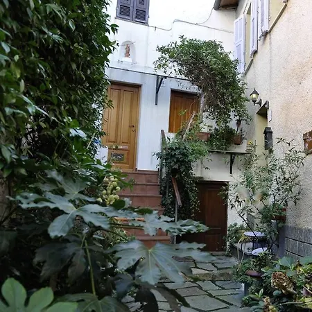 Elena House In Faraldi Apartamento *